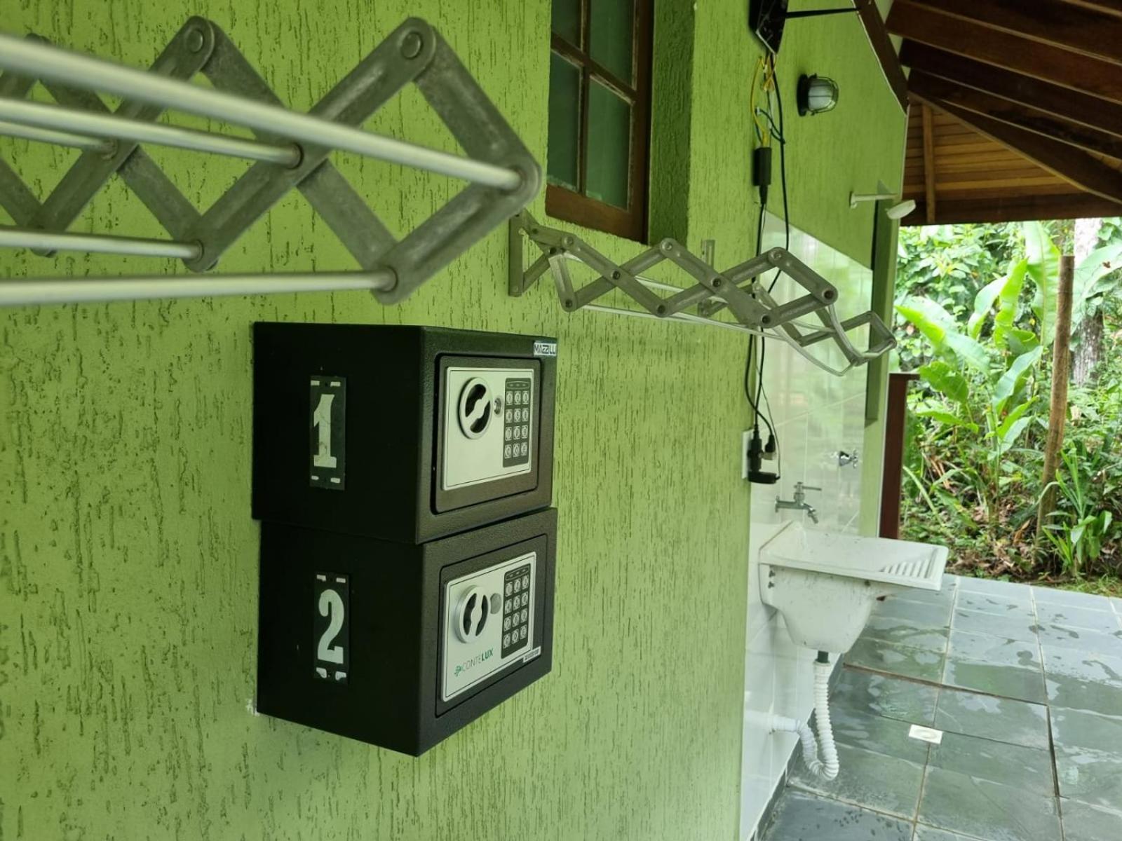 Burung Flats Itamambuca - Hospedagem Com Vista Para O Mar Ubatuba Ngoại thất bức ảnh