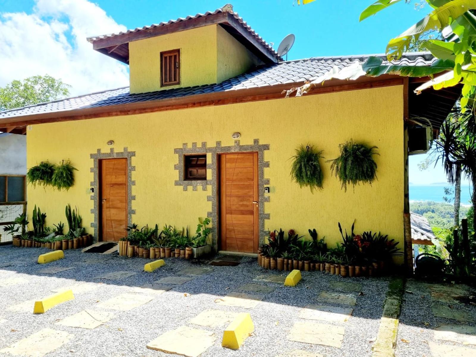Burung Flats Itamambuca - Hospedagem Com Vista Para O Mar Ubatuba Ngoại thất bức ảnh